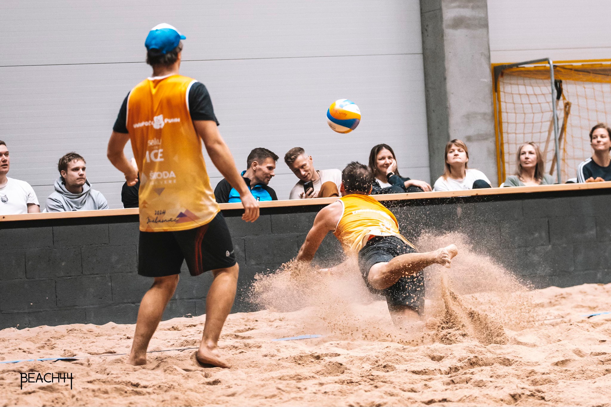 Liivahall rannavõrkpalliväljak