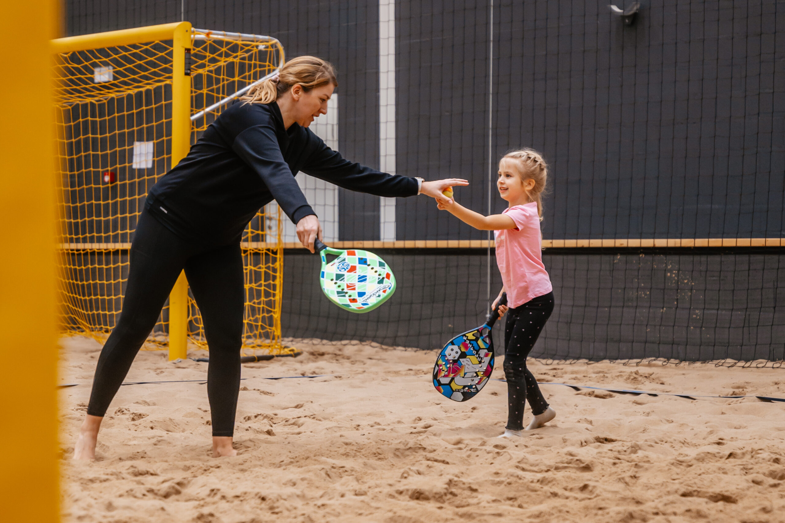 Liivahall rannatenniseväljak